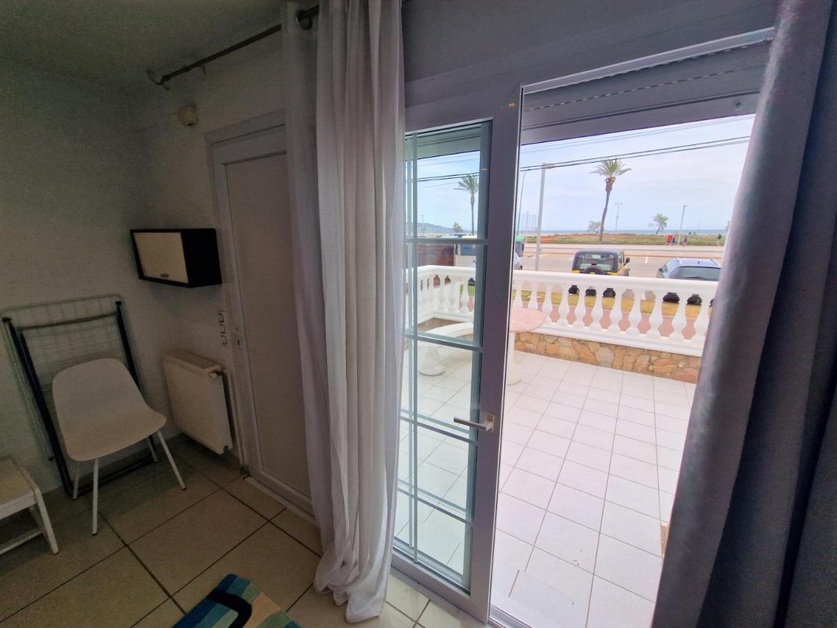 Villa Promenade Terrace Емпуриабрава Екстериор снимка
