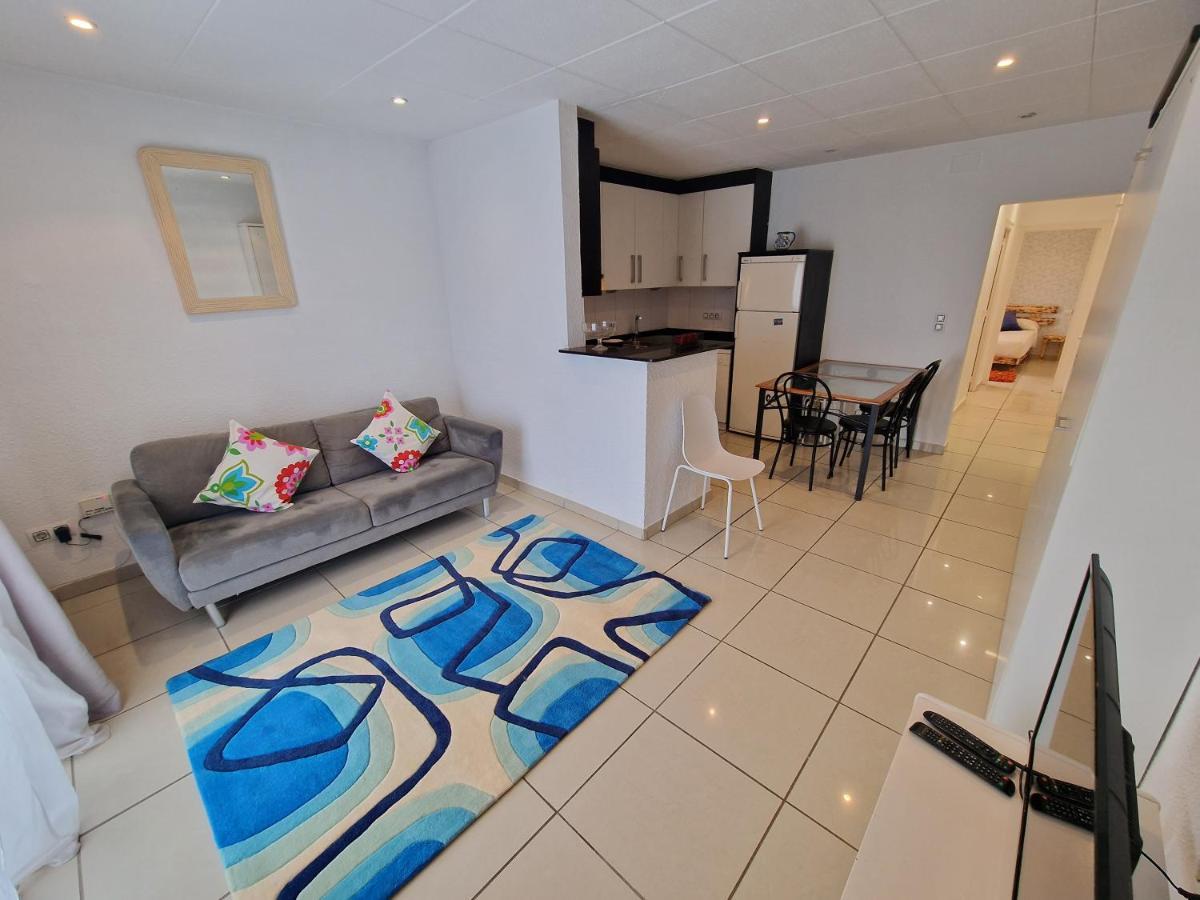 Villa Promenade Terrace Емпуриабрава Екстериор снимка