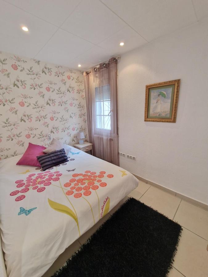 Villa Promenade Terrace Емпуриабрава Екстериор снимка