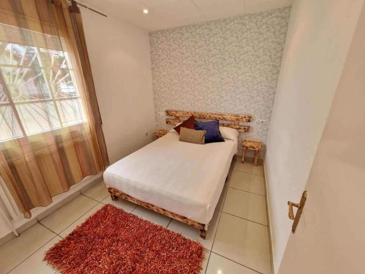 Villa Promenade Terrace Емпуриабрава Екстериор снимка
